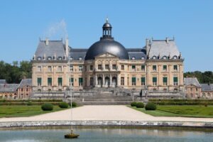 Château de Vaux-le-Vicomte — Moonraker filming location in Melun