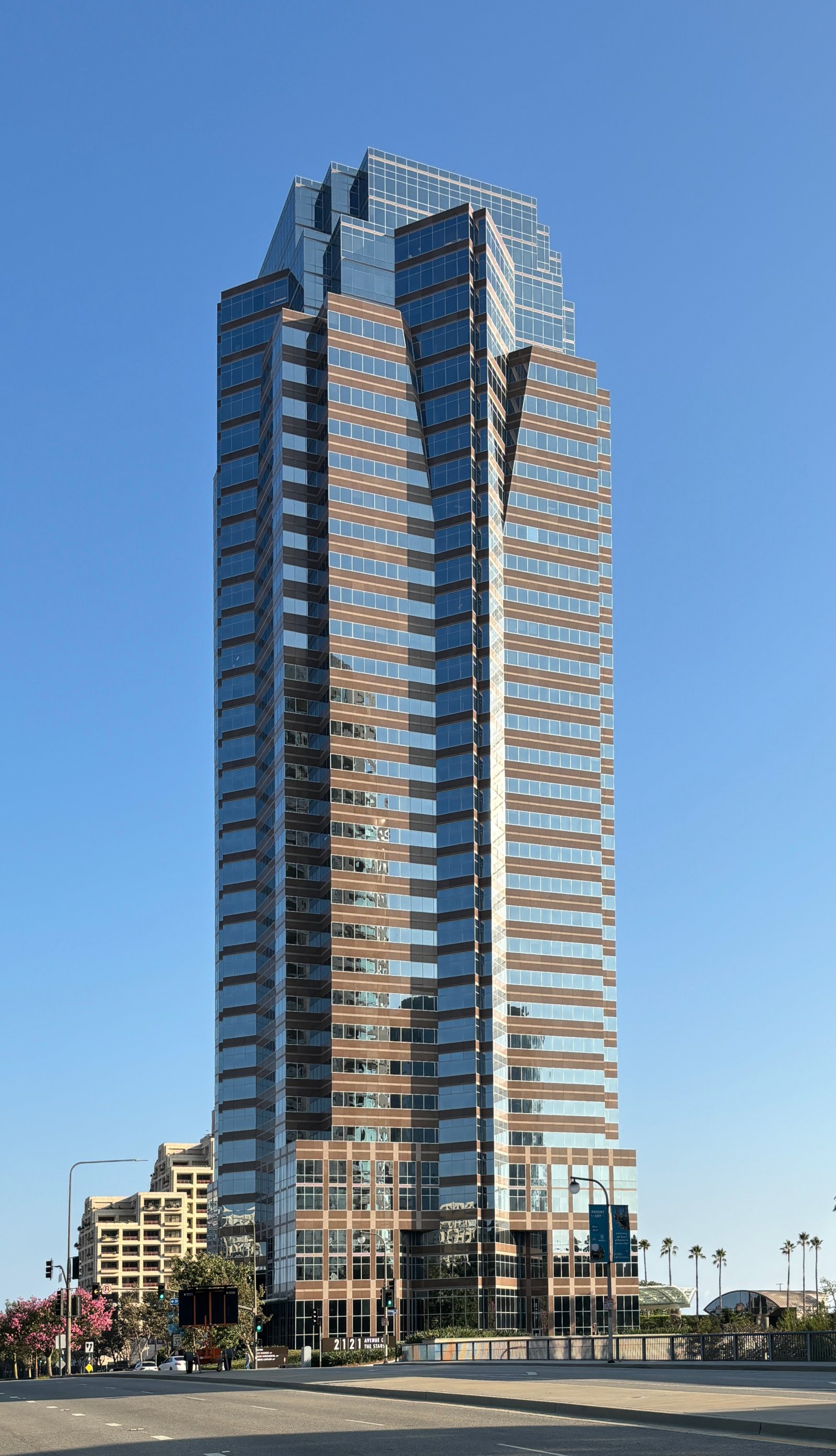 Nakatomi Plaza (Fox Plaza)