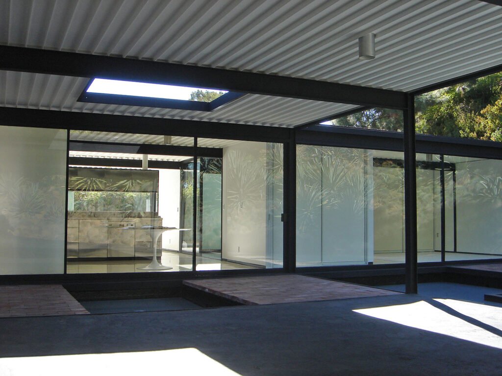 Bailey House (Case Study House #21) in Los Angeles