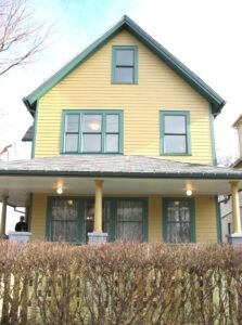 A Christmas Story House β A Christmas Story filming location in Cleveland
