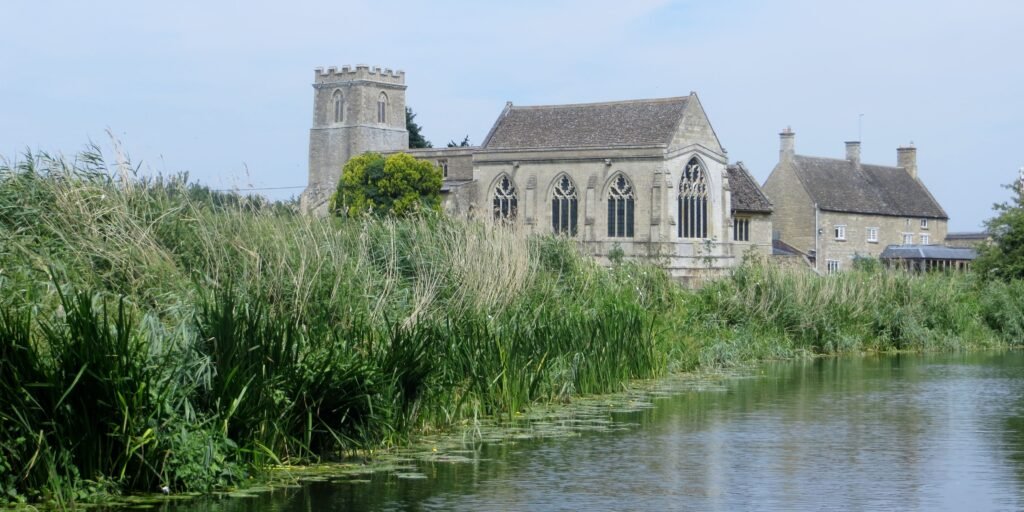 Cotterstock Hall — The Woman in Black filming location in Oundle