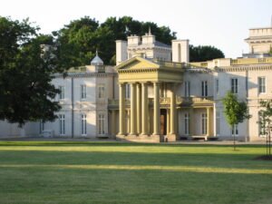 Dundurn Castle — Heated Rivalry filming location in Hamilton