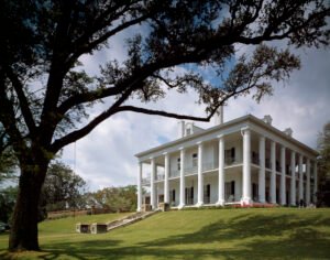 Dunleith β Huckleberry Finn filming location in Natchez