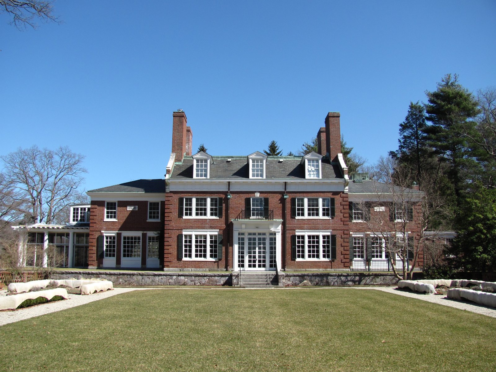 Bradley Estate