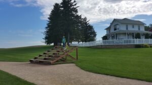 Field of Dreams Farmhouse β Field of Dreams filming location in Dyersville