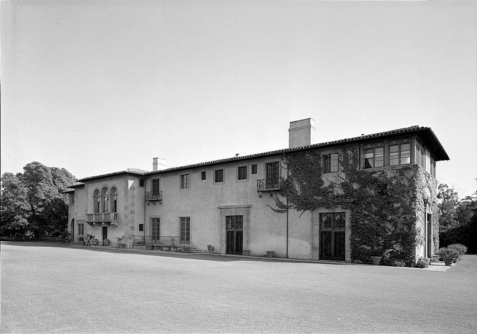 Harold Lloyd Estate — Westworld filming location in Beverly Hills