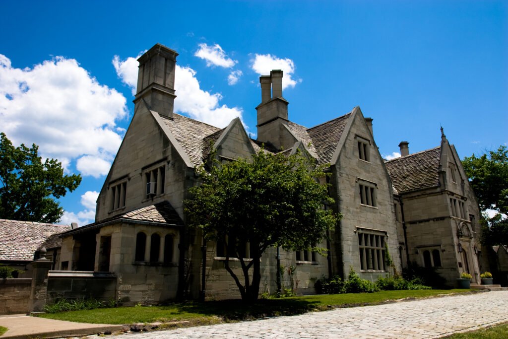 Hartwood Acres Mansion — The Pale Blue Eye filming location in Pittsburgh