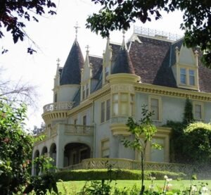 Kimberly Crest β Hell Night filming location in Redlands