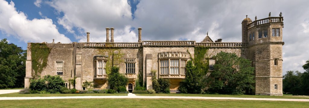 Lacock Abbey — Harry Potter and the Philosopher's Stone filming location in Lacock