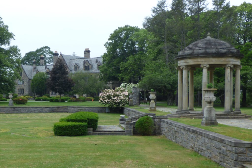 Lillian Sefton Dodge Estate — Trading Places filming location in Oyster Bay