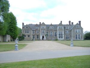 Loseley Park — The Crown filming location in Artington (near Guildford)