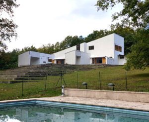 Maison Louis CarrΓ© β David et Madame Hansen filming location in Bazoches-sur-Guyonne