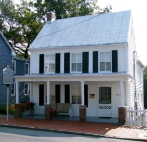 Patsy Cline Historic House in Winchester