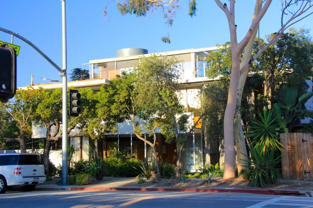 Neutra VDL Studio and Residences in Los Angeles