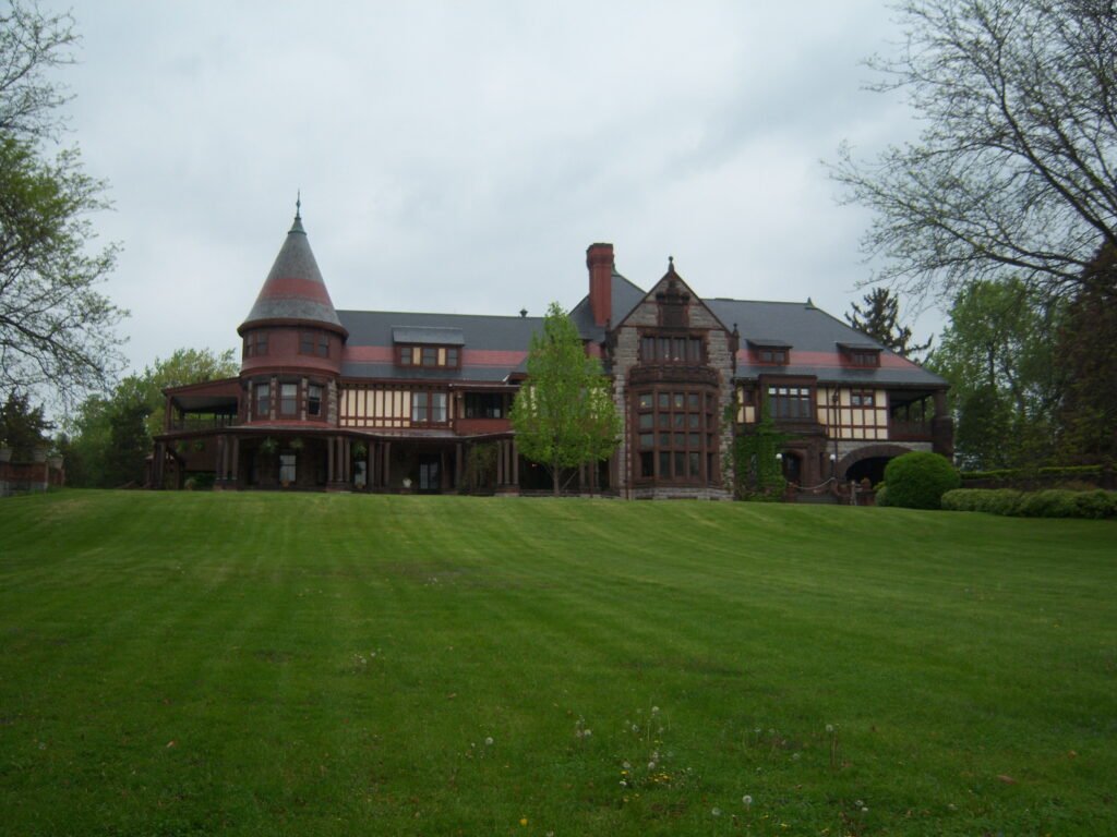 Sonnenberg Gardens and Mansion in Canandaigua