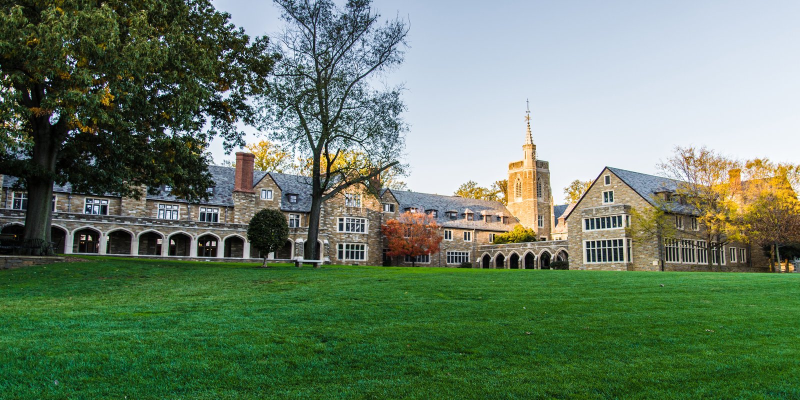 St. Andrew's School (Dead Poets Society)