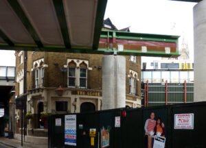 The Globe Tavern (Bridget Jones's Flat) β Bridget Jones's Diary filming location in London