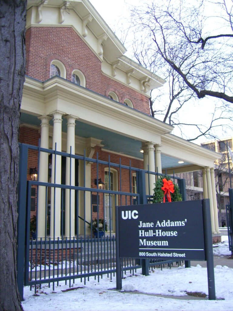 Hull House — Ghost Files filming location in Chicago
